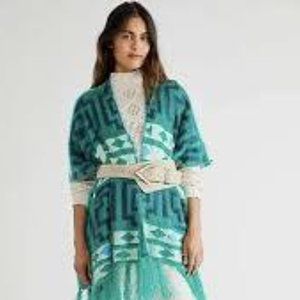NWT free people diamond back Aztec poncho. One SZ